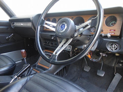 ケンとメリーのスカイライン 運転席にご招待 旧車ガレージ 車楽