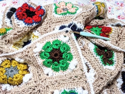 月替り ブランケット 3月 ハート モチーフつなぎ 月替り ブランケット 3月 ハート モチーフつなぎ Crochet