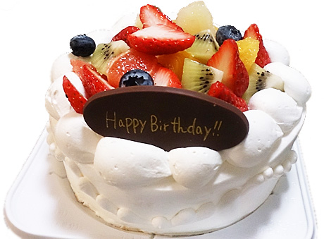 ピネードの誕生日ケーキ