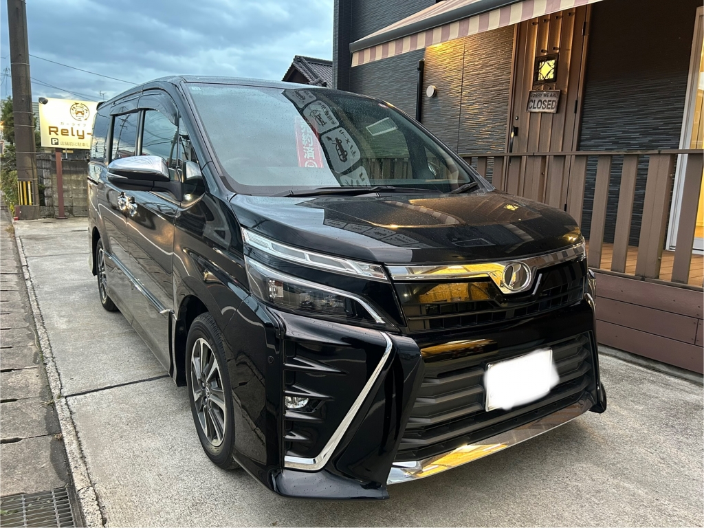 ジムニーJB64新車外しフロントグリル (JB74ジムニーシエラ 純正 ジムニーJB64新車外しフロントグリル (JB74ジムニーシエラ 純正