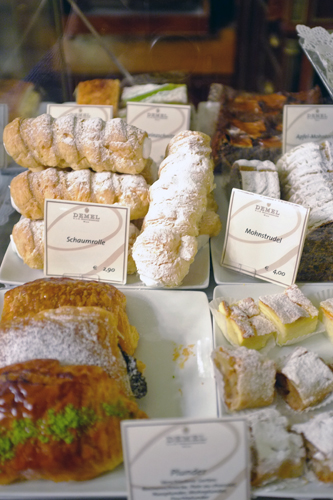 demel20.jpg