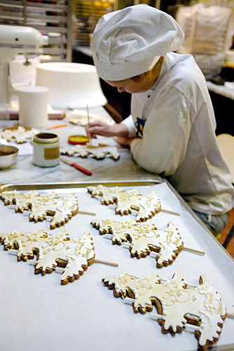 demel12.jpg
