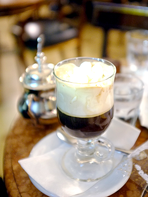 demel19.jpg
