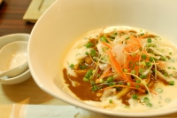 かき氷屋さんのカレーうどん