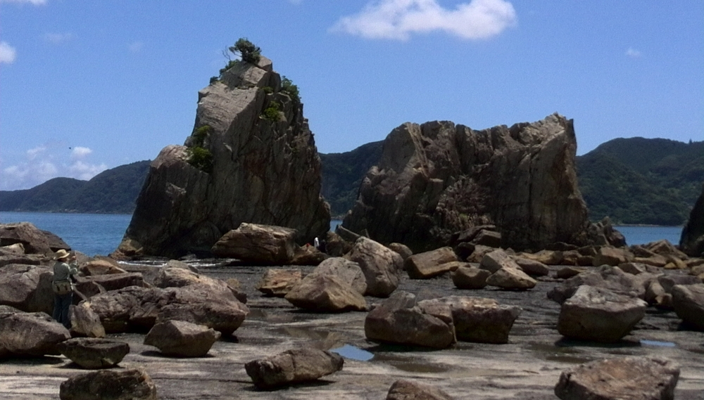 wakayama_kushimotohashiguiiwa_0002.jpg