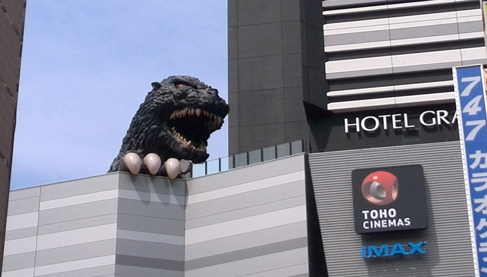 アゼスタ