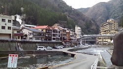 高千穂〜杖立温泉・六音窯慰安旅行