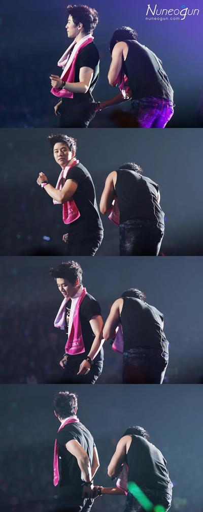 111217_ARENA_TOUR_2011_in_FUKUOKA_48.jpg