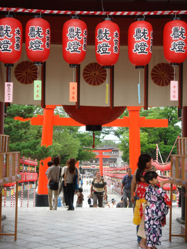 献納提灯(桜門)