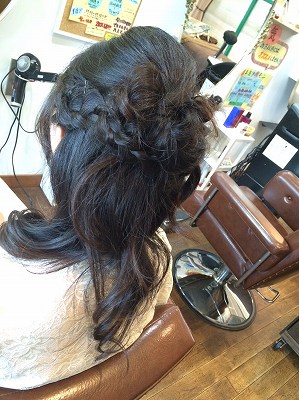 ヘアアレンジ ヘアセット ハーフアップ 結婚式 お呼ばれヘア
