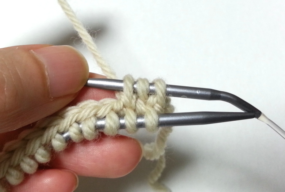 美品】アンビデックス 手編みかぎ針編みポンチョ 【肩周りぬくぬく】手