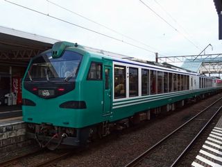 リゾートしらかみ