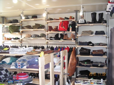 ReOpen店内