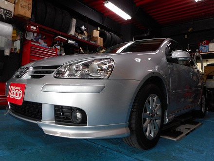 欧州車GOLF5取付作業ピットハウスロコ