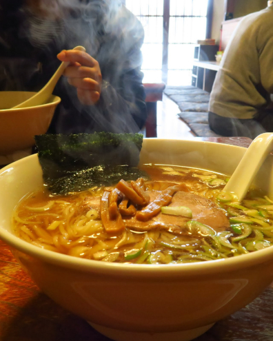 らーめん一色の醤油ラーメン