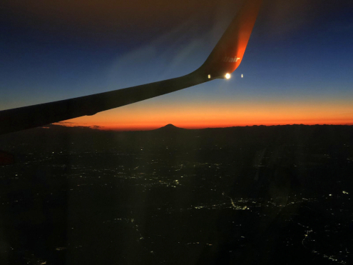 食い倒れ韓国旅行 機上