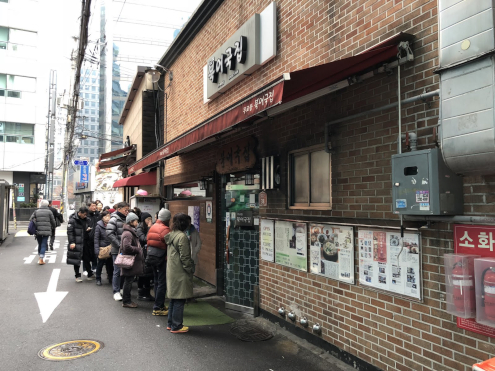 食い倒れ韓国旅行 朝から行列