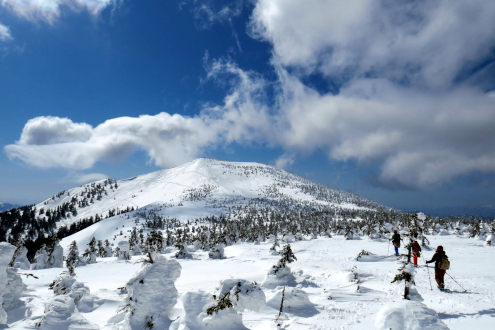 西吾妻山スノーモンスター山行