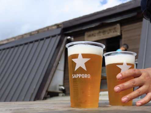 北岳山荘の生ビール