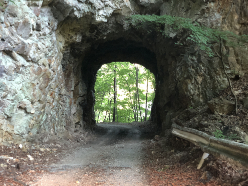 栗原川林道