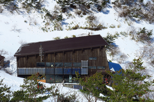 くろがね小屋
