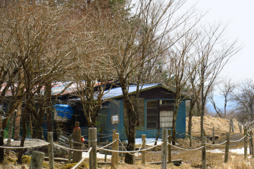 山小屋丸川荘