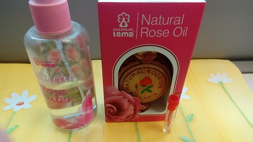 薔薇水と薔薇油