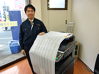 コピー複合機の納品準備・組み立て