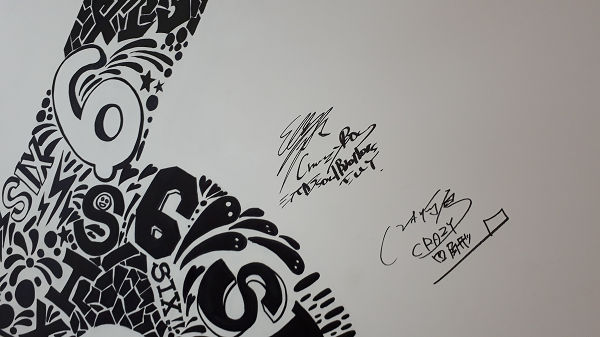 ELLY、将康サイン