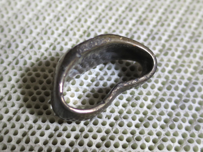 指輪の変形修理