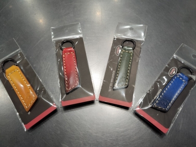 K.H.H.K_ページ 2021SS◇K-4494 楕円キーホルダー◇K-4495 スラッシュフジ◇K