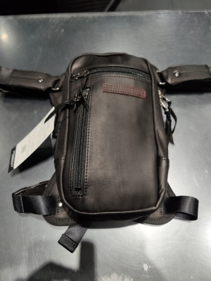 クシタニK-3578 2Wayレッグバック 本革 K-3578 2ウェイレッグバッグ2 バイク用品｜KUSHITANI JAPAN