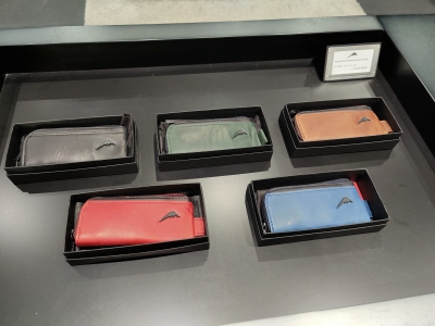 革小物】PERFORMANCE STORE限定商品モデルチェンジ◇ロング 革小物】PERFORMANCE STORE限定商品モデルチェンジ◇ロング