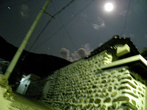 祝島の夜。(手ぶれです)