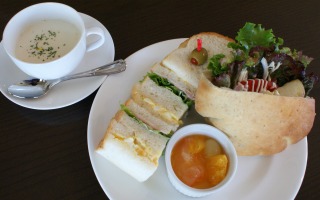 バーフォードランチ700.jpg