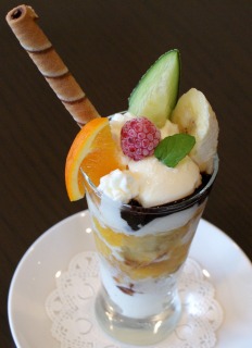 ピコラパフェ600.jpg