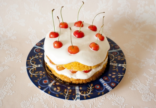 さくらんぼのデコレーションケーキ 北欧雑貨と食器のお店 Apilaのブログ
