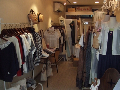 店内2