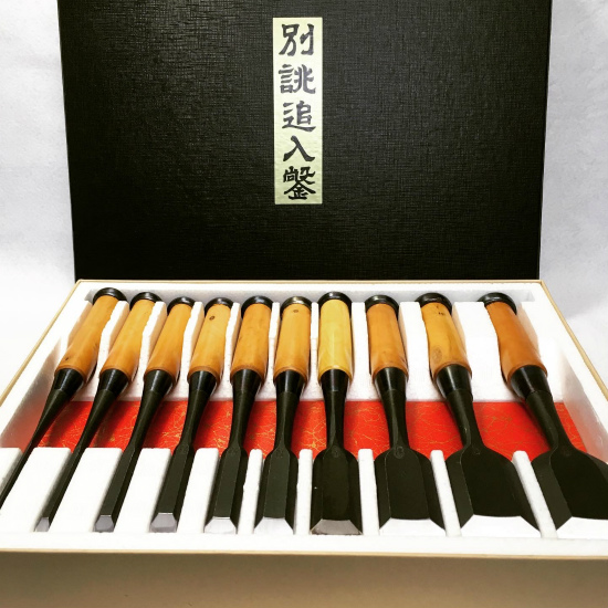 鑿 追入 聖剣 朱丹柄 10本組 組鑿 磨き 総面取り