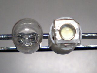 LEDポジションランプ 前