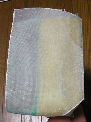 右側。FRP積層
