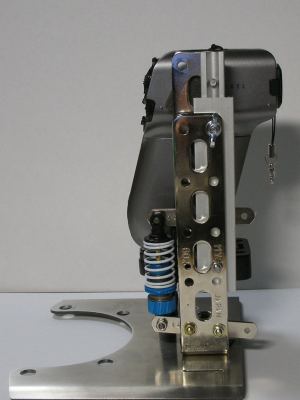 スライダ&ダンパー式カメラステー_側面