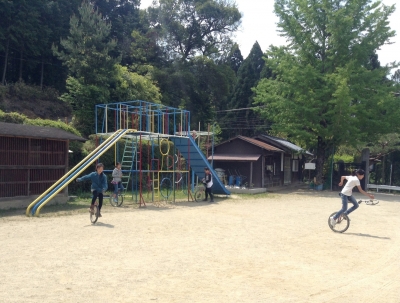 一輪車1