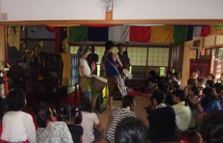 太鼓演奏