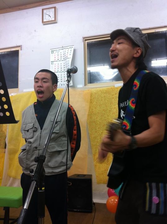 ようちゃんと一緒に熱唱
