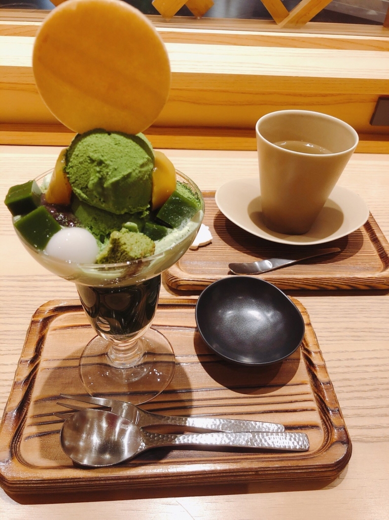 京都のお茶屋さんが手がける本格 抹茶パフェ ー林家親兵衛 東京ミッドタウン店ー 吉川かおりの 今日のごほうびスイーツ