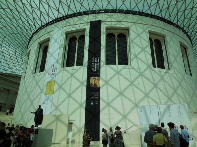 ロンドン 大英博物館 ねこっちー ２