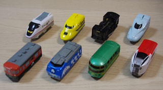 ハッピーセットプラレール2013