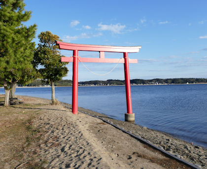 時間の習俗のロケ地 涸沼 相模湖畔