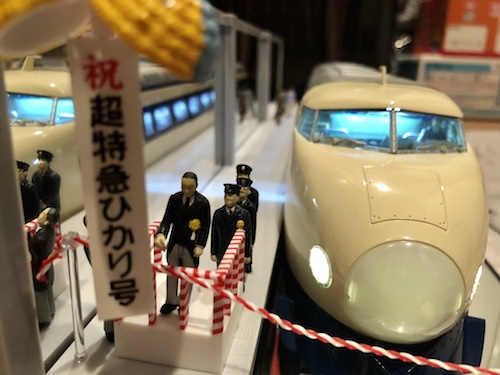頂いた大事な模型、大人の超合金 夢の超特急 新幹線0系 頂いた大事な模型、大人の超合金 夢の超特急 新幹線0系